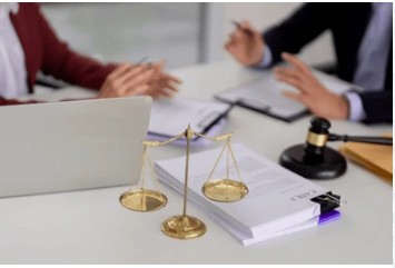 Luật sư giải quyết tranh chấp lao động tại Bạc Liêu